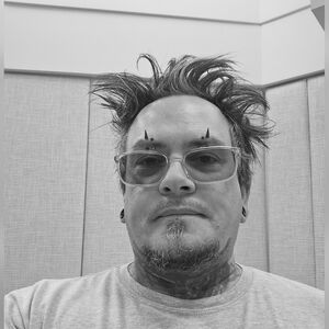 Meet your Posher, JC